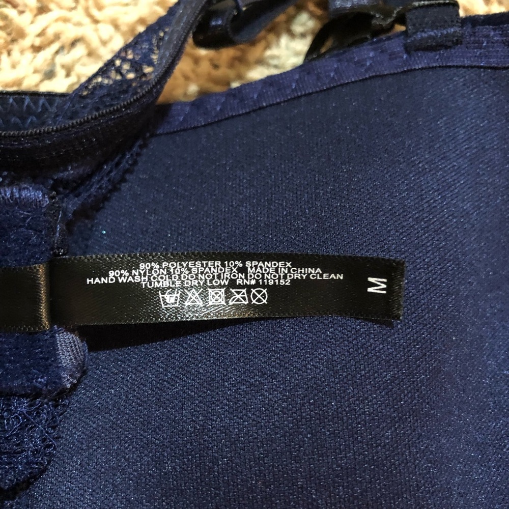ABS Gatsby velvet lace trim padded bralette - Picture 6 of 8